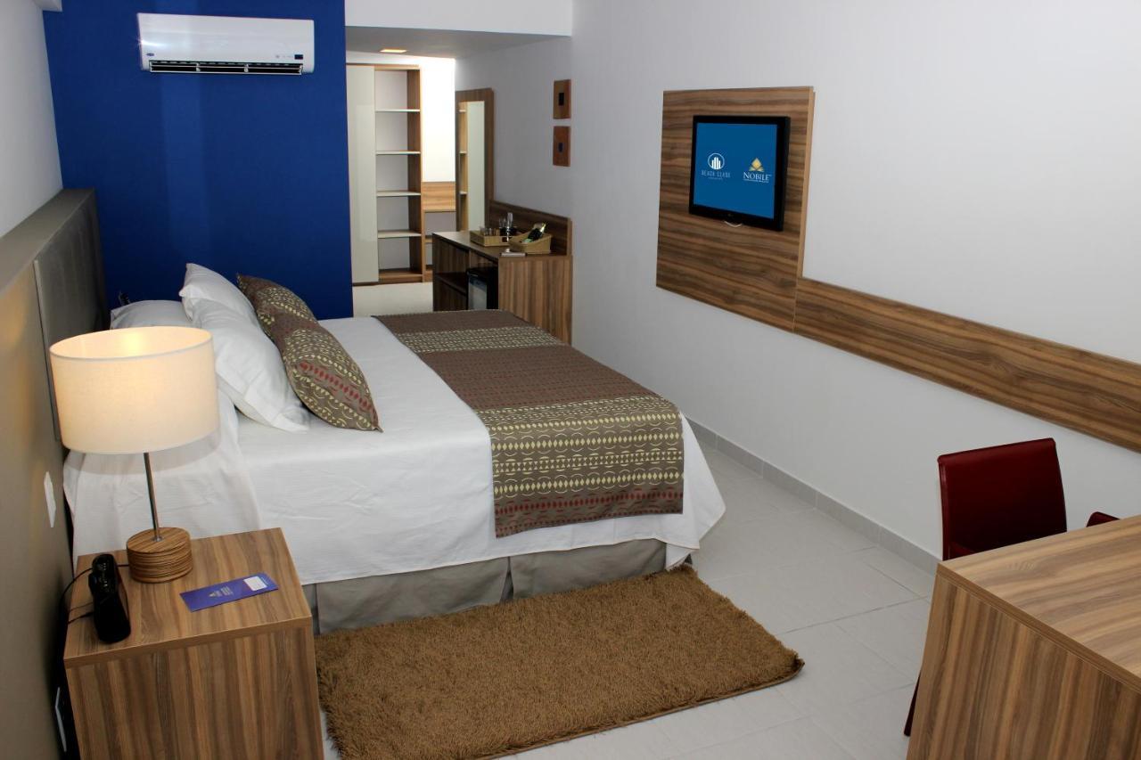 Flat Class Executive Hotel