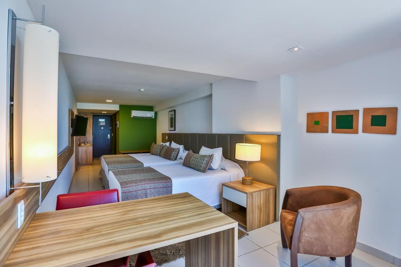 Flat Class Executive Hotel 4*